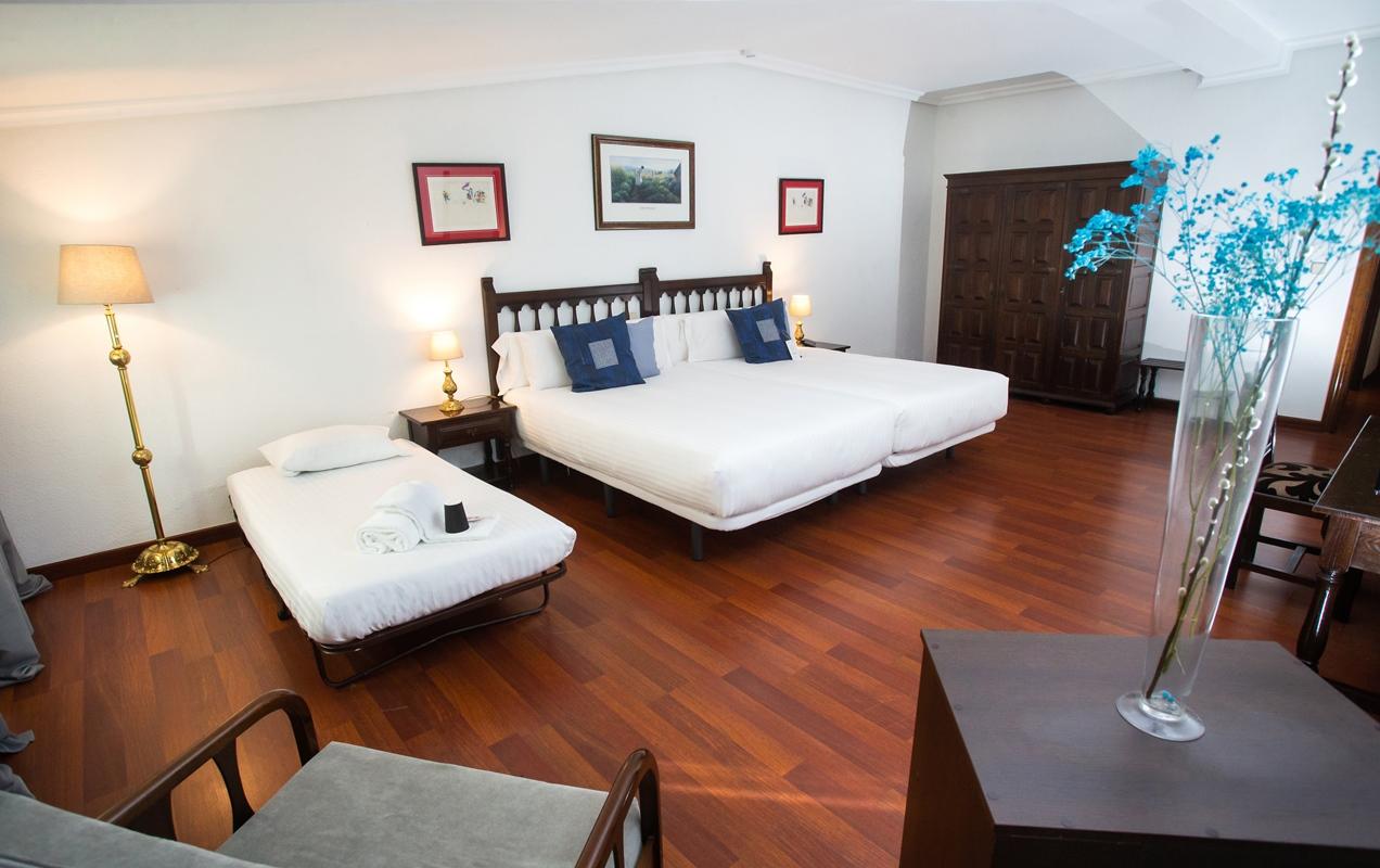Hotel Conde Rodrigo II By Eme Hoteles Ciudad-Rodrigo Zewnętrze zdjęcie