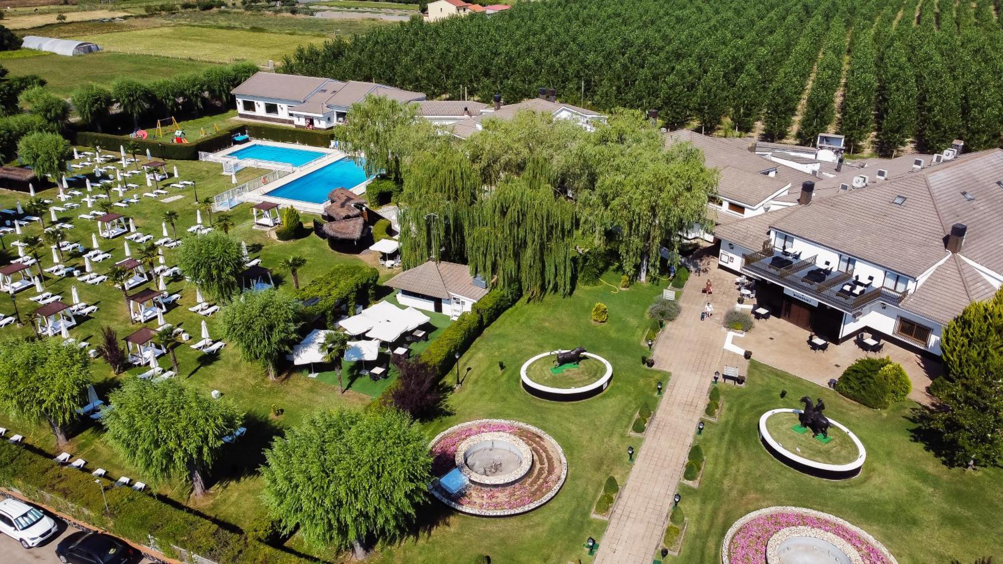 Hotel Conde Rodrigo II By Eme Hoteles Ciudad-Rodrigo Zewnętrze zdjęcie